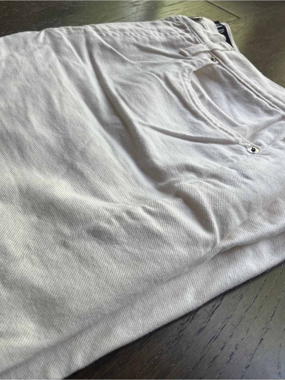 GAP Women’s White Straight-Leg Chinos - Picture 4 of 6